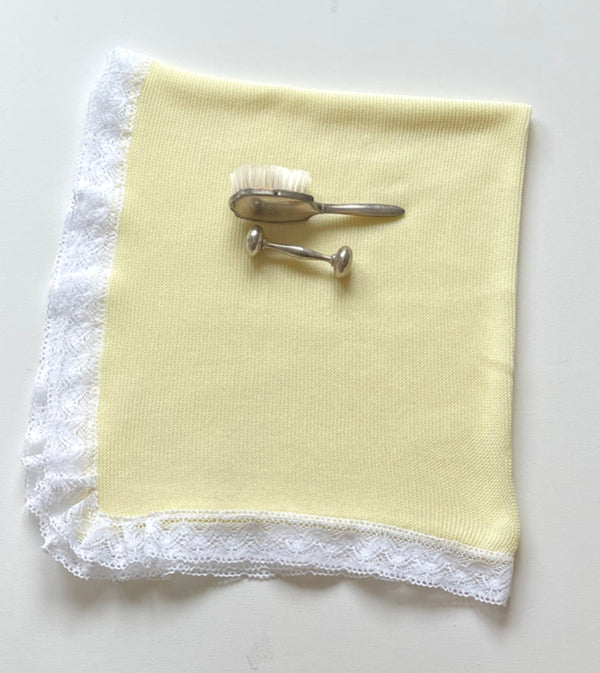 Blanket Yellow